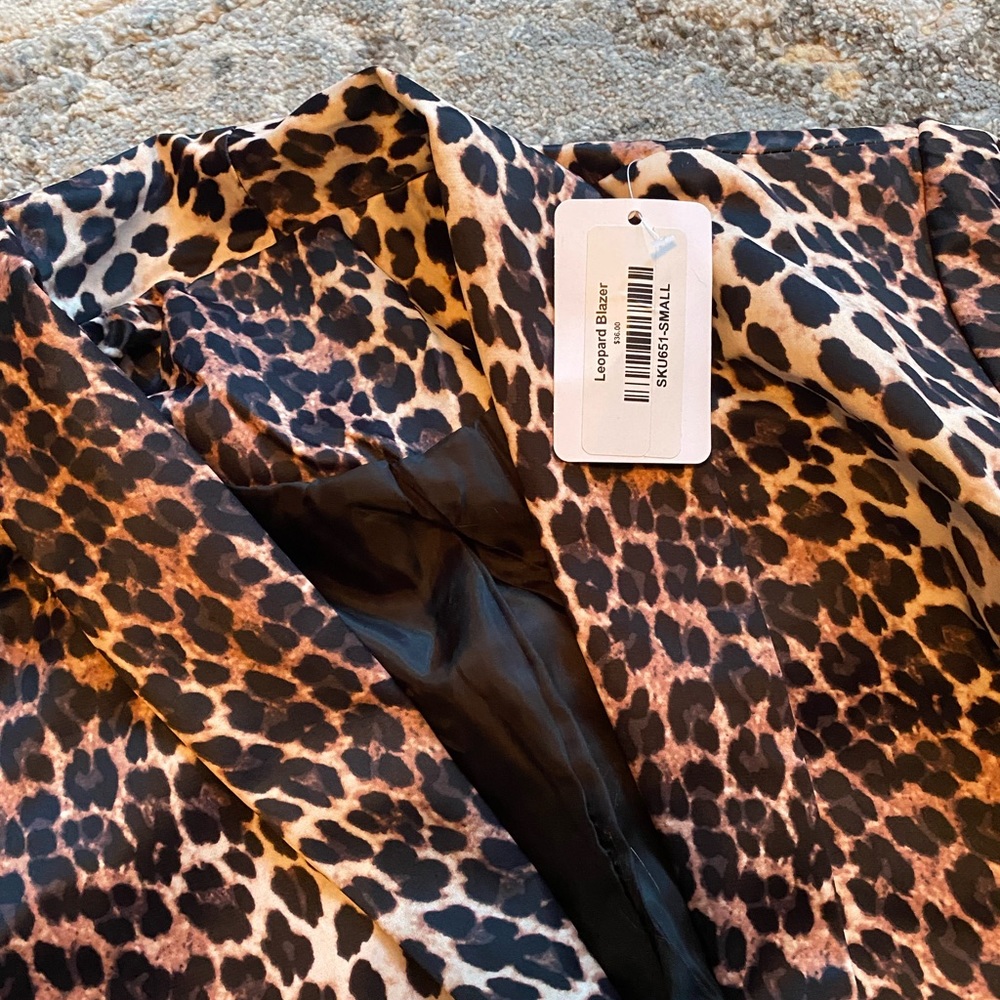 Leopard Blazer